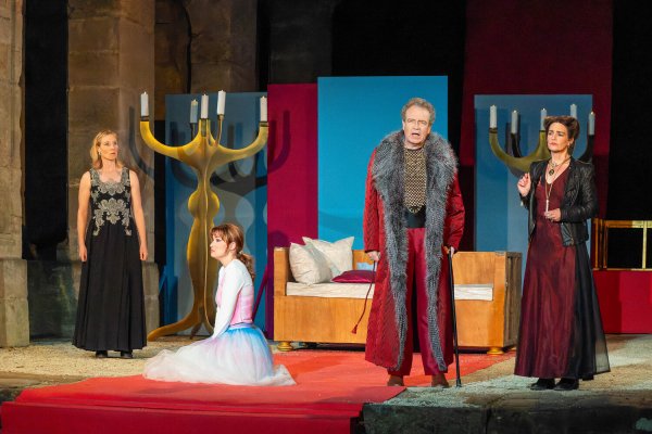 Romeo und Julia (2024): Claudia Stühle, Frank Ambrosius