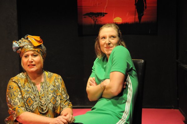Wir sind keine Barbaren! (2017): Heike Hartmann, Claudia Stühle