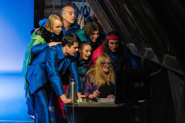 Lohengrin sein Vater und der Gral (2024): Annette Zeus, Frank Joseph Maisel, Conny Trapper, Alexander Vanheiden