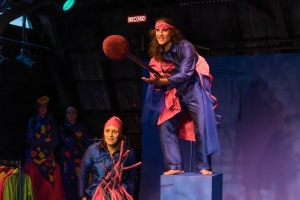Lohengrin sein Vater und der Gral (2024): Annette Zeus, Alexander Vanheiden