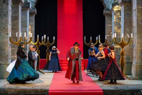 Romeo und Julia (2024): Claudia Stühle, Frank Ambrosius, Johannes Fleckenstein, Hans-Jürgen Honikel