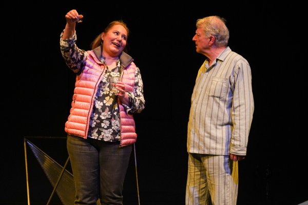 Vater (2021): Heike Hartmann, Wolfram Ster