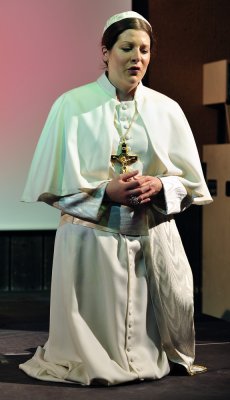 Die Päpstin (2020): Charis Hager
