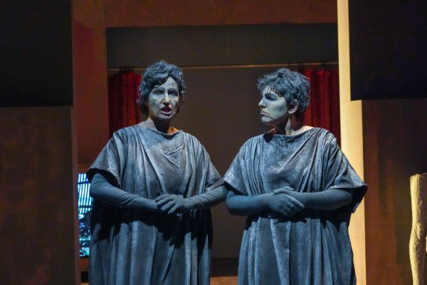 Romulus der Große (2019): Sylvia Lauterbach, Ursula Kaiser