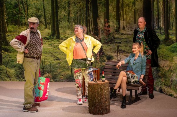 Die Quizkönigin (2022): Oliver Hepp, Frank Joseph Maisel, Conny Trapper, Jana Badewitz