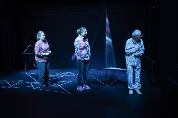 Vater (2021): Heike Hartmann, Claudia Stühle, Wolfram Ster